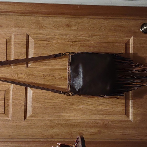 Turkey Creek Designs. Hand Made in Texas. Leather/fur/ fringe bag. - Picture 4 of 15